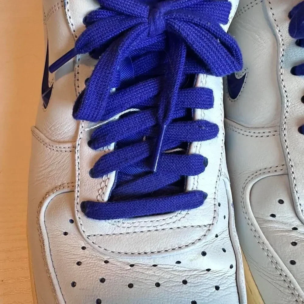 Nike Men's Blue and White Trainers